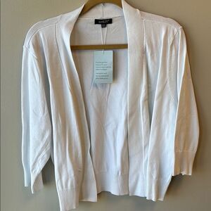 AAMILIFE NWT Women's White Cardigan Sweater
